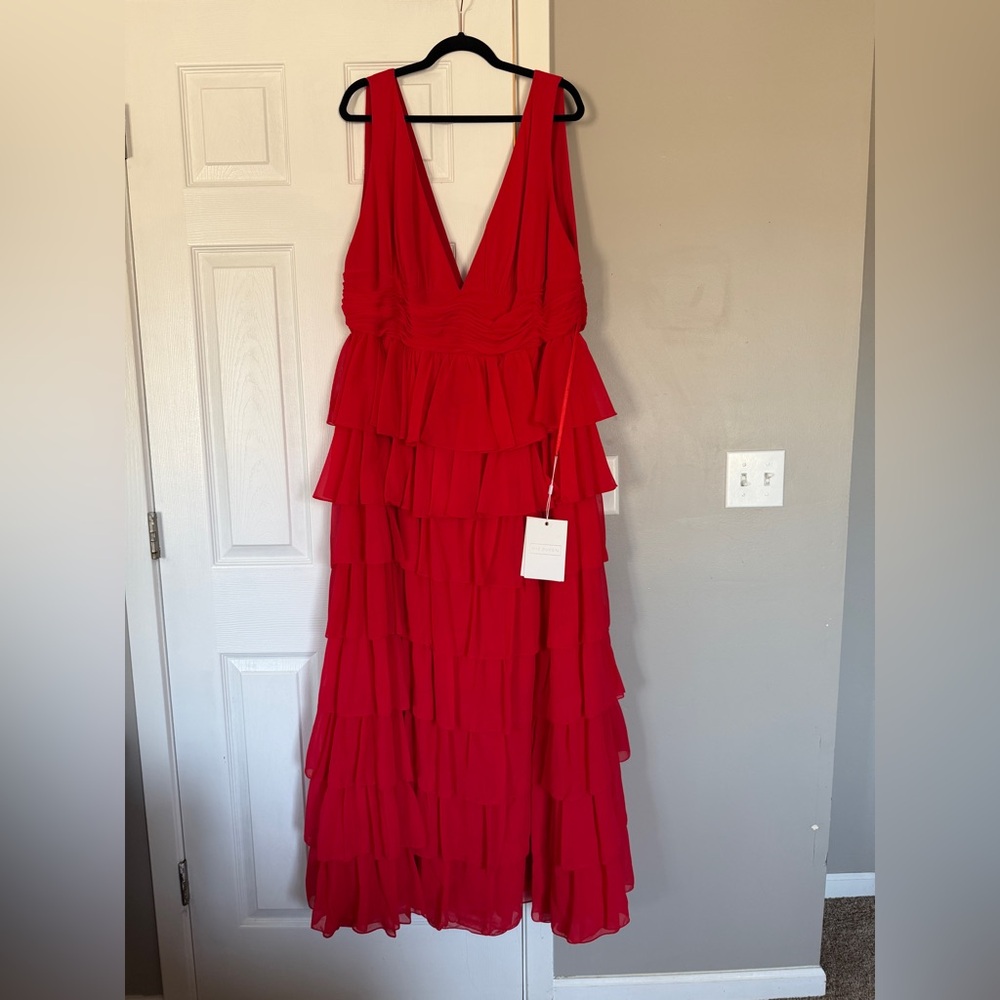 Mac Duggal Sleeveless V Neck Red Gown Maxi Dress Ruffle Tiered Plus Size 22W NEW